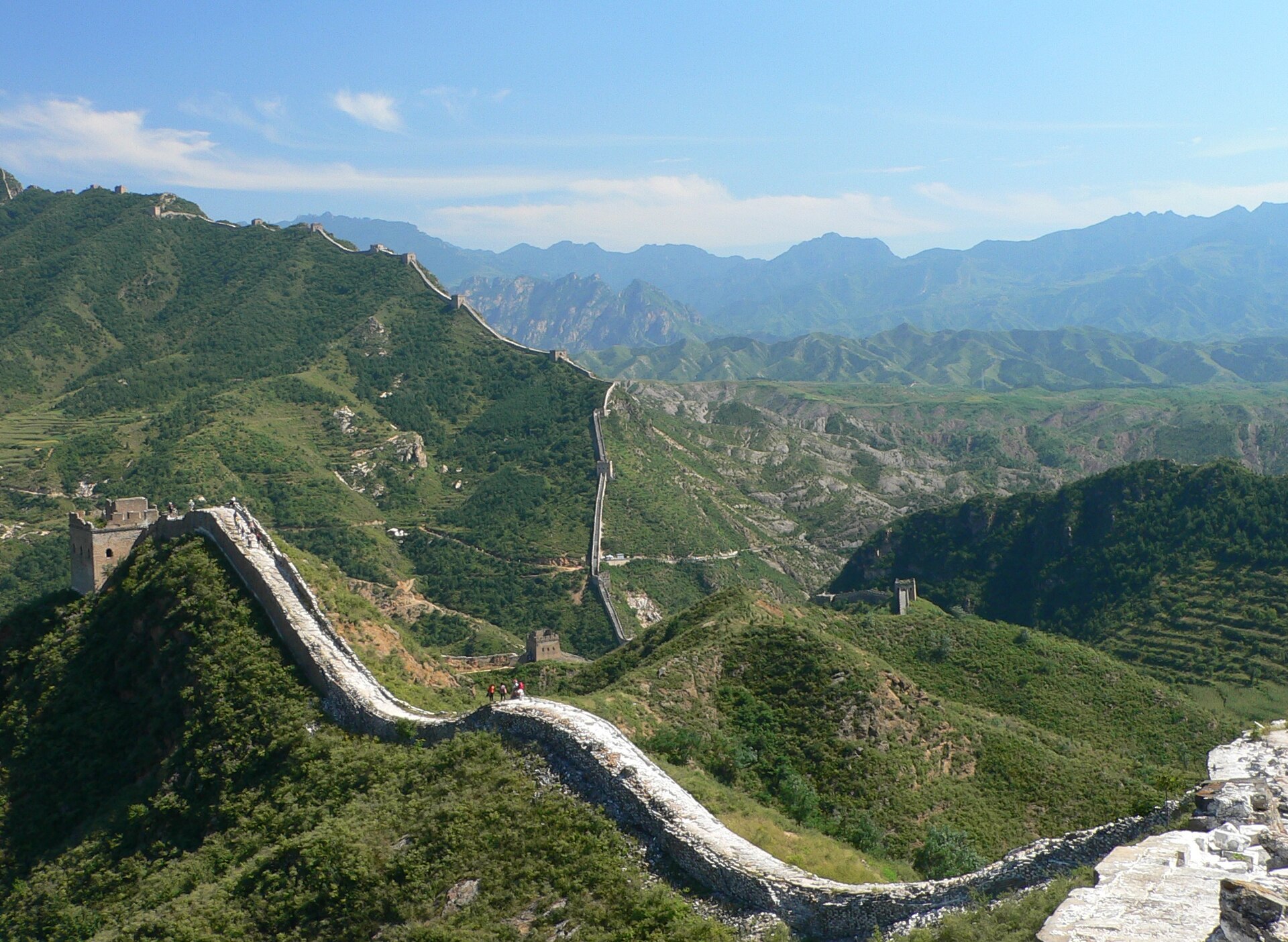 The Great Wall following a ridge